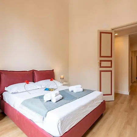 Wonderful Flat - Historic Center - Happy Apartamento Génova