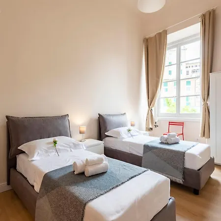 Wonderful Flat - Historic Center - Happy Apartamento Génova